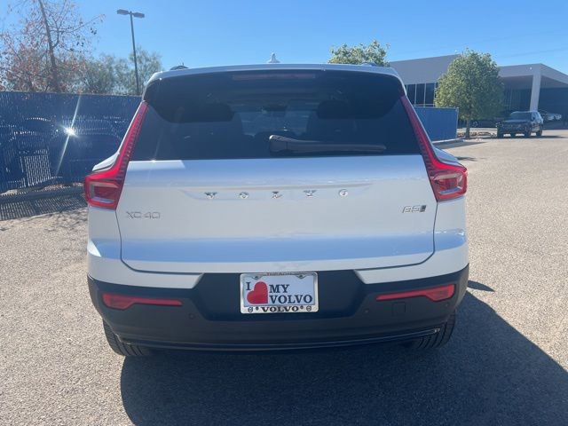 New 2026 Volvo XC40 B5 Plus w/ Protection Package Premier AWD/4WD image 5