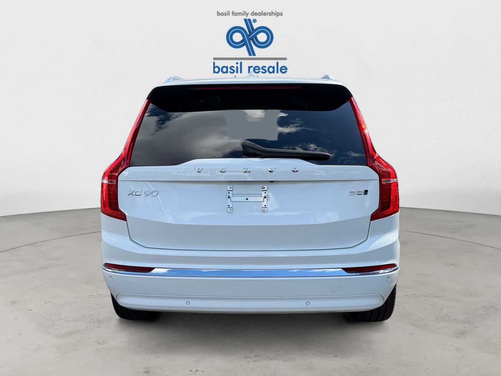 Used 2025 Volvo XC90 B5 Core AWD/4WD image 5