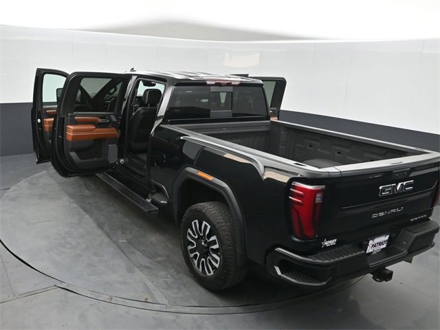 Used 2024 GMC Sierra 3500 Denali Ultimate image 50