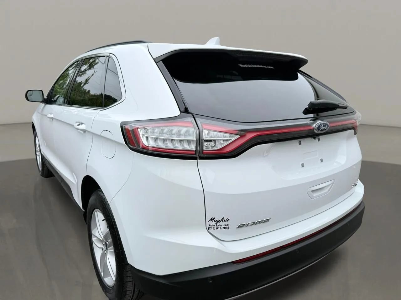 Used 2018 Ford Edge SEL w/ Equipment Group 201A AWD/4WD image 6