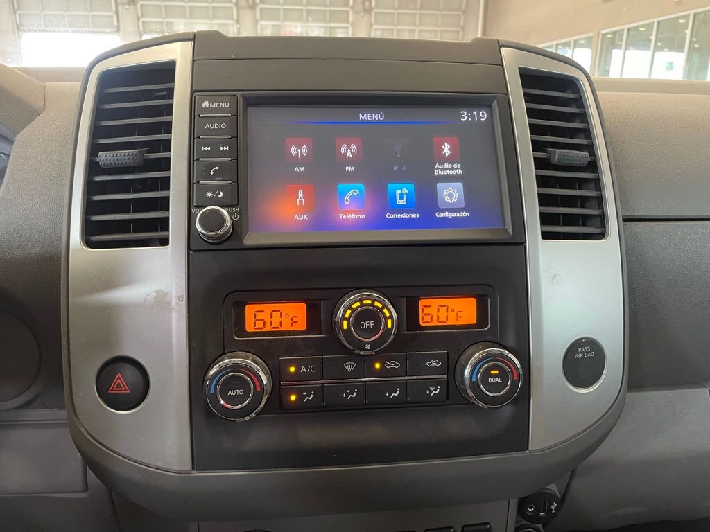 Certified 2020 Nissan Frontier SV RWD image 13