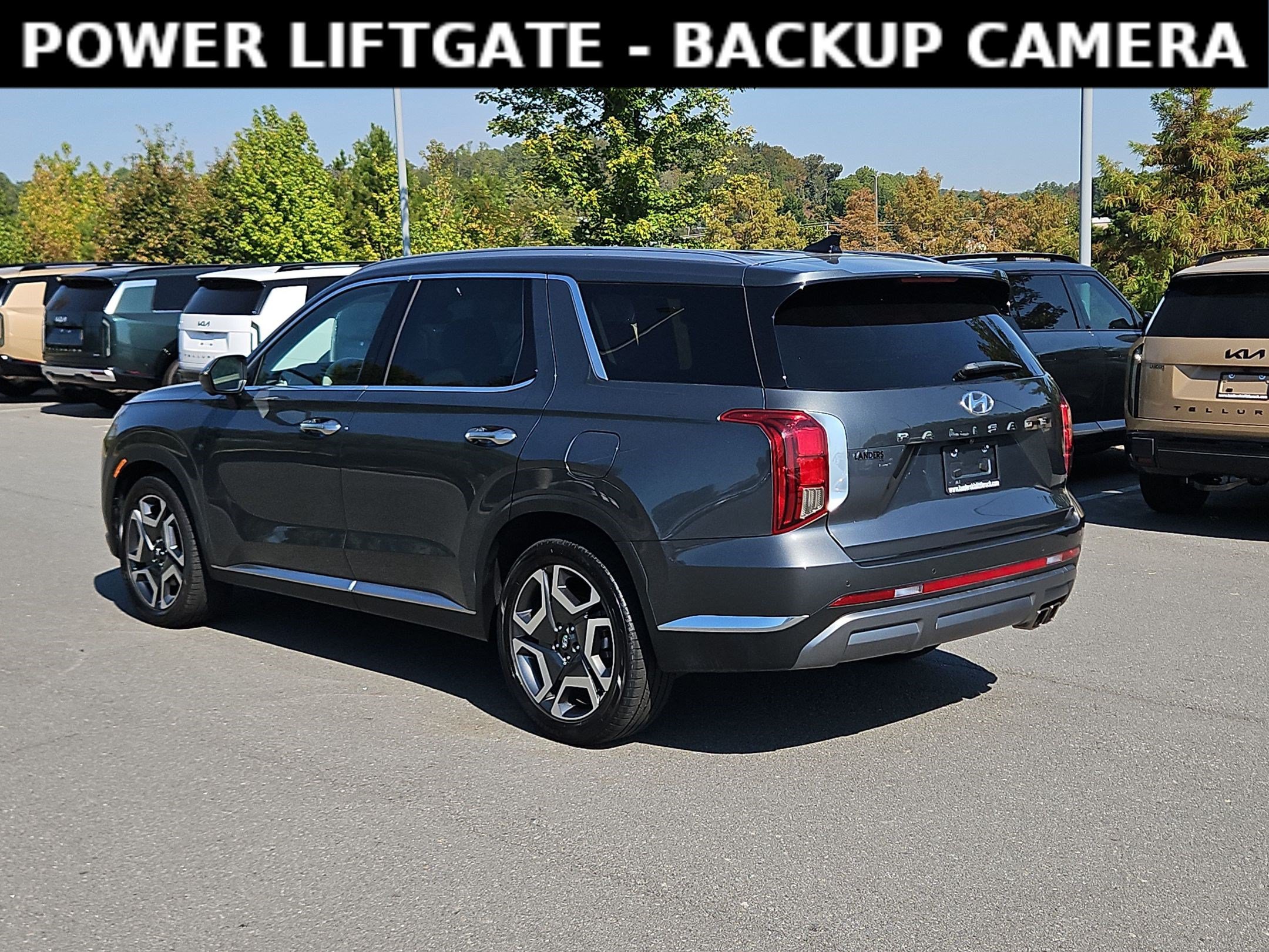 Used 2023 Hyundai Palisade Limited FWD image 5