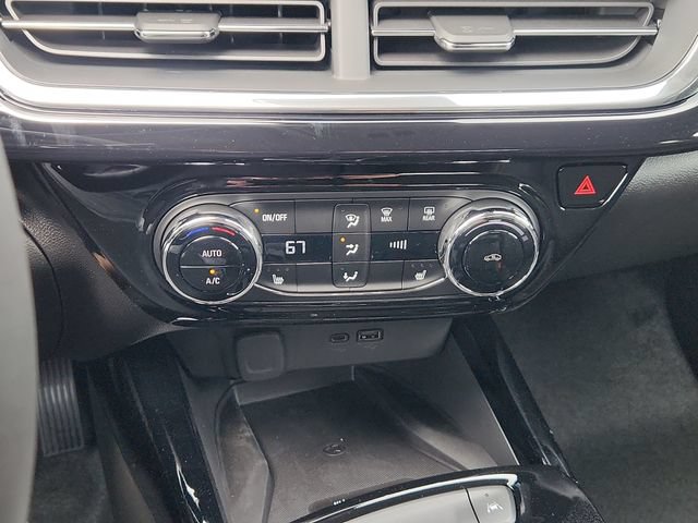New 2026 Chevrolet Trax ACTIV w/ Sunroof Package FWD image 26