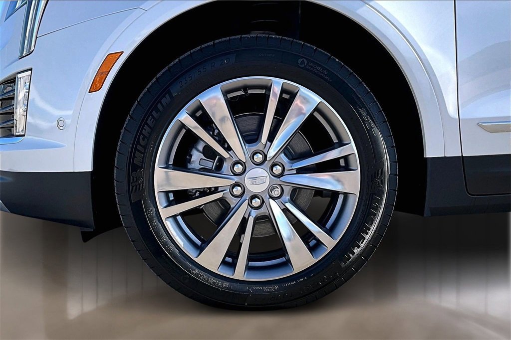New 2026 Cadillac XT5 Premium Luxury image 12