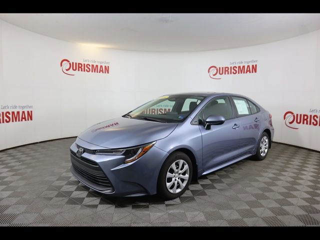 Used 2024 Toyota Corolla LE image 5