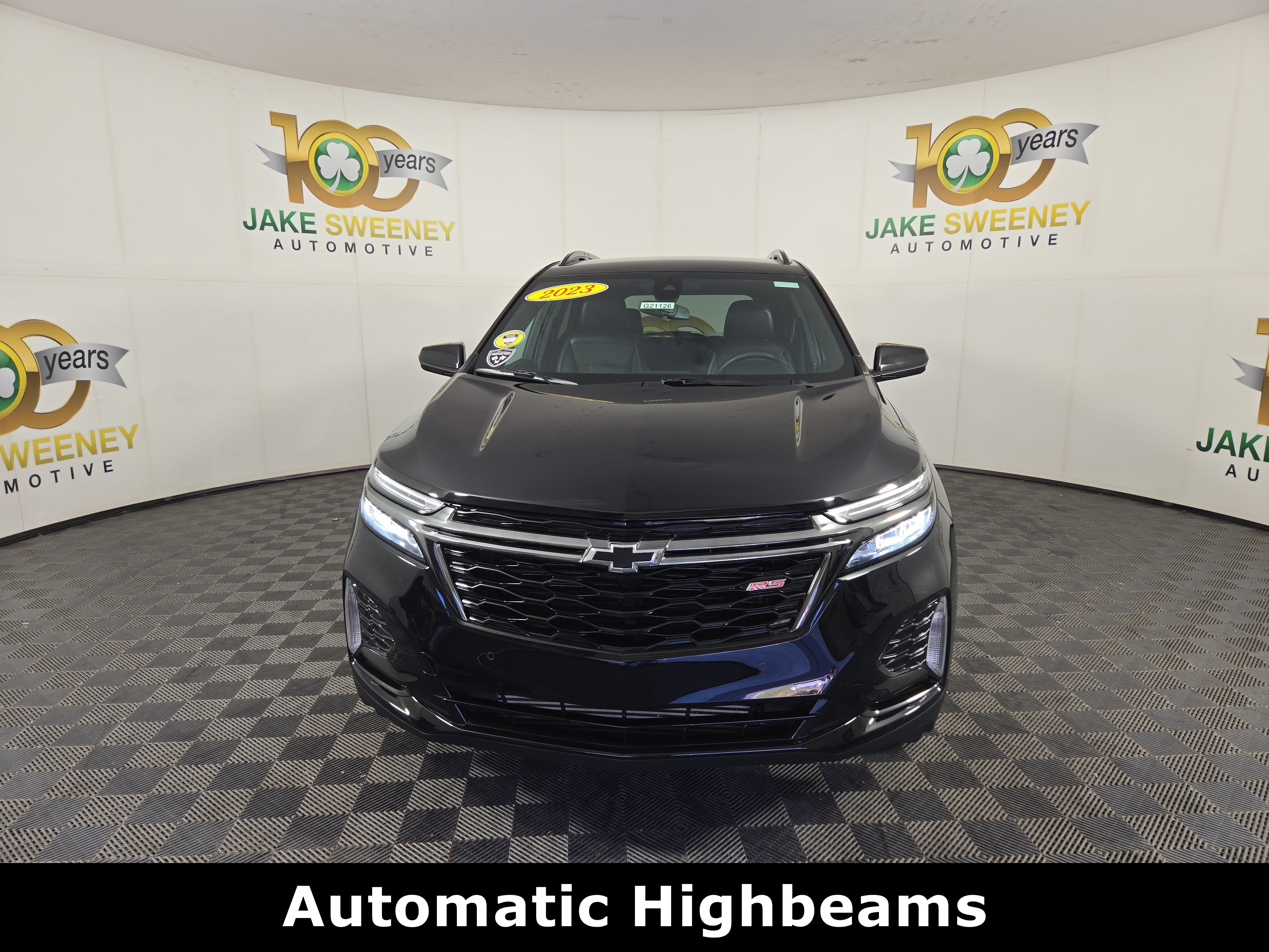 Certified 2023 Chevrolet Equinox RS FWD image 2