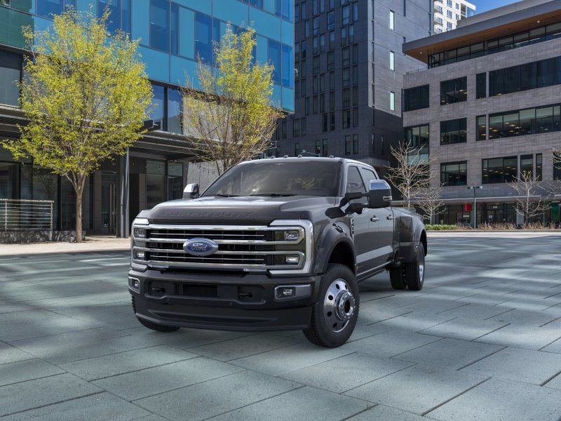 New 2026 Ford F450 Platinum w/ Platinum Plus Package AWD/4WD image 2
