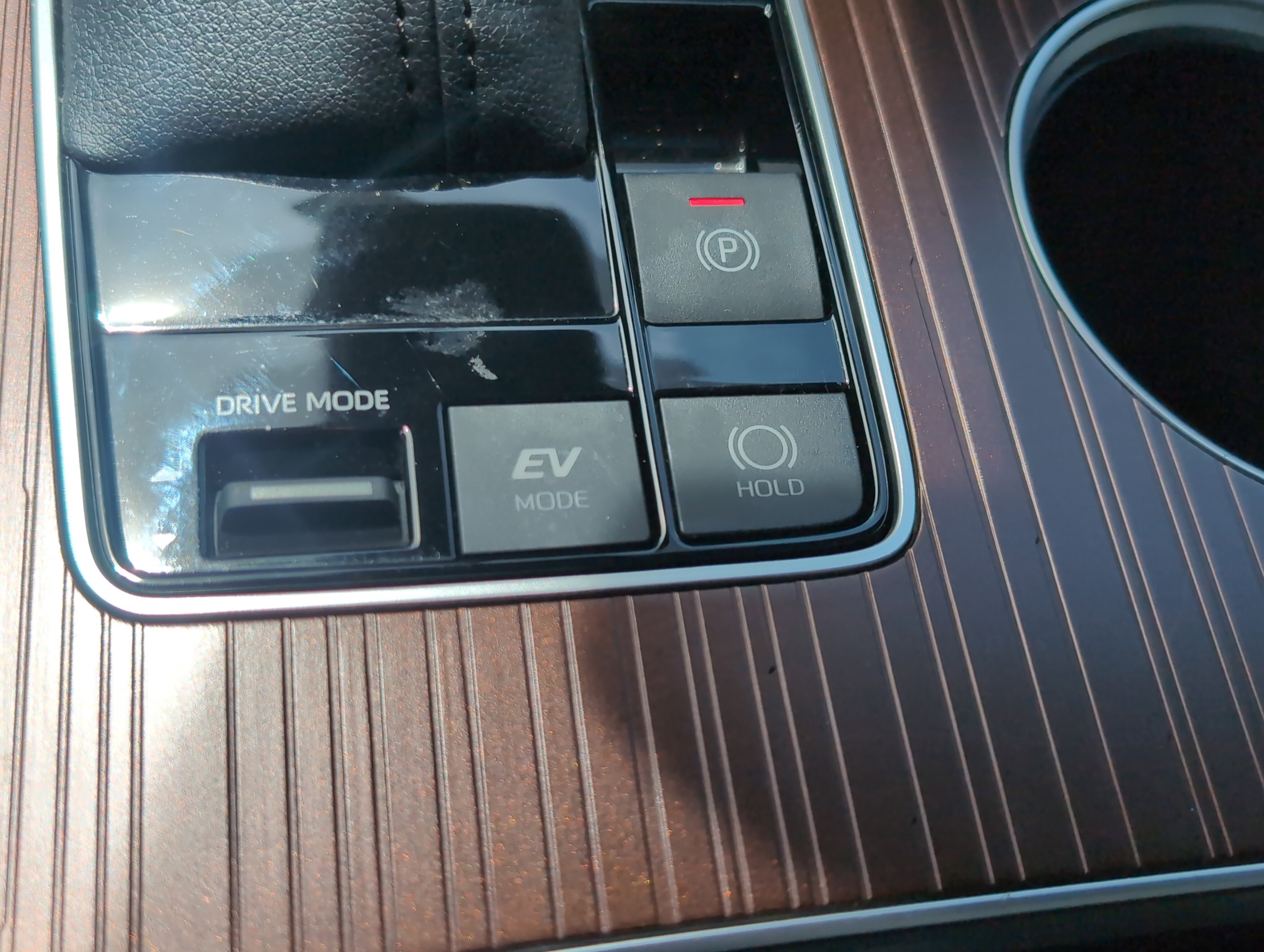 Certified 2023 Toyota Sienna XLE FWD image 40