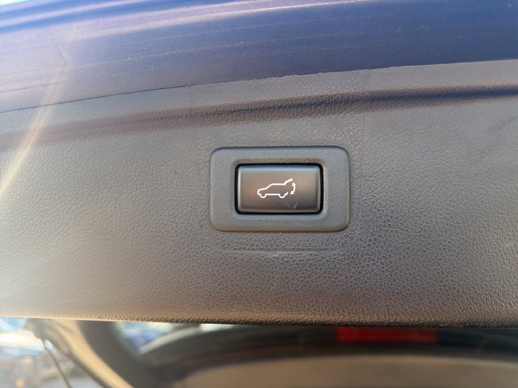 Used 2019 Subaru Outback 2.5i Limited AWD/4WD image 32