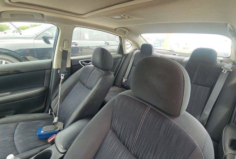 Used 2018 Nissan Sentra SV w/ Premium Package (P01) FWD image 7