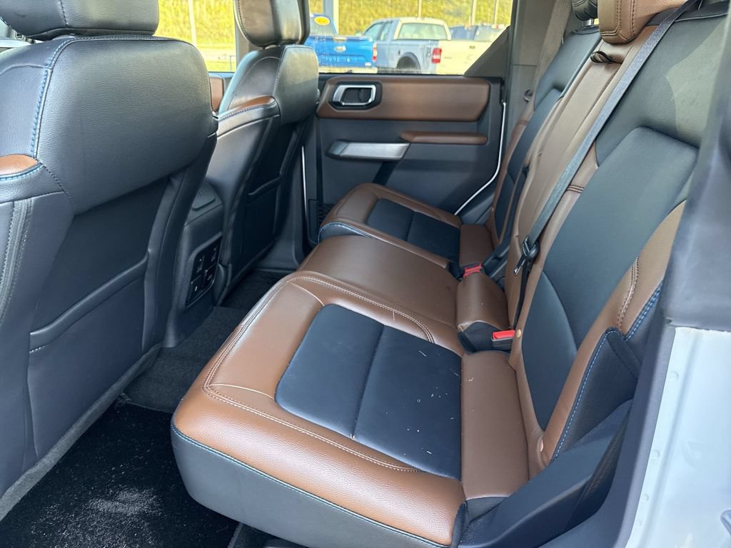Used 2023 Ford Bronco Outer Banks AWD/4WD image 25