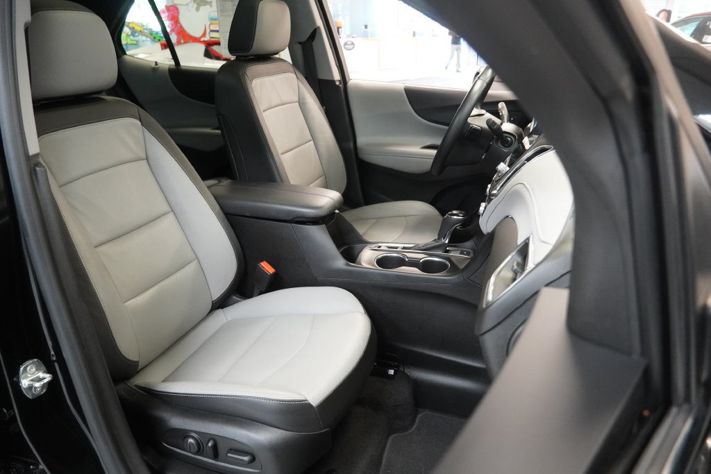 Used 2020 Chevrolet Equinox Premier AWD/4WD image 37