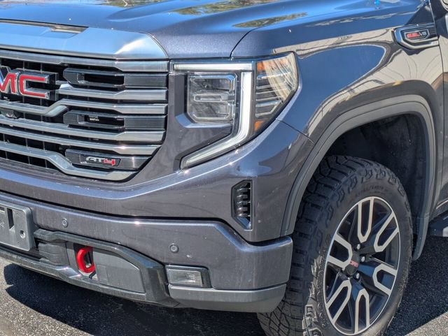 Certified 2022 GMC Sierra 1500 AT4 w/ AT4 Premium Package image 9
