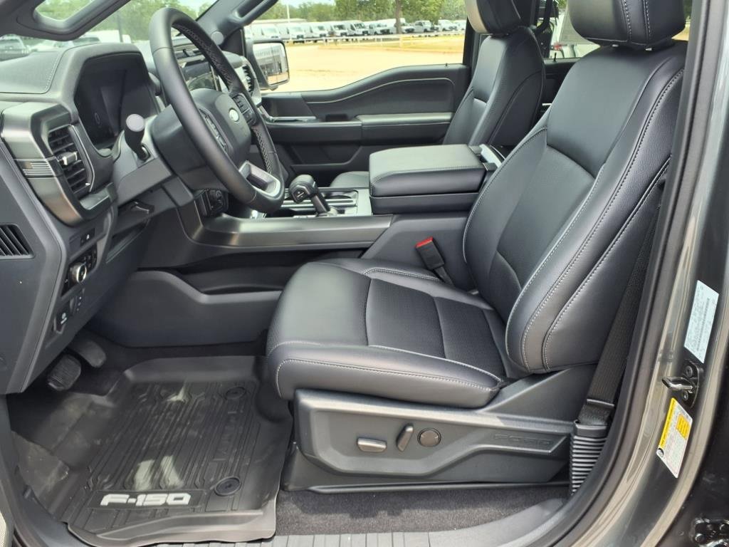 New 2025 Ford F150 Lariat w/ Equipment Group 501A Mid image 6