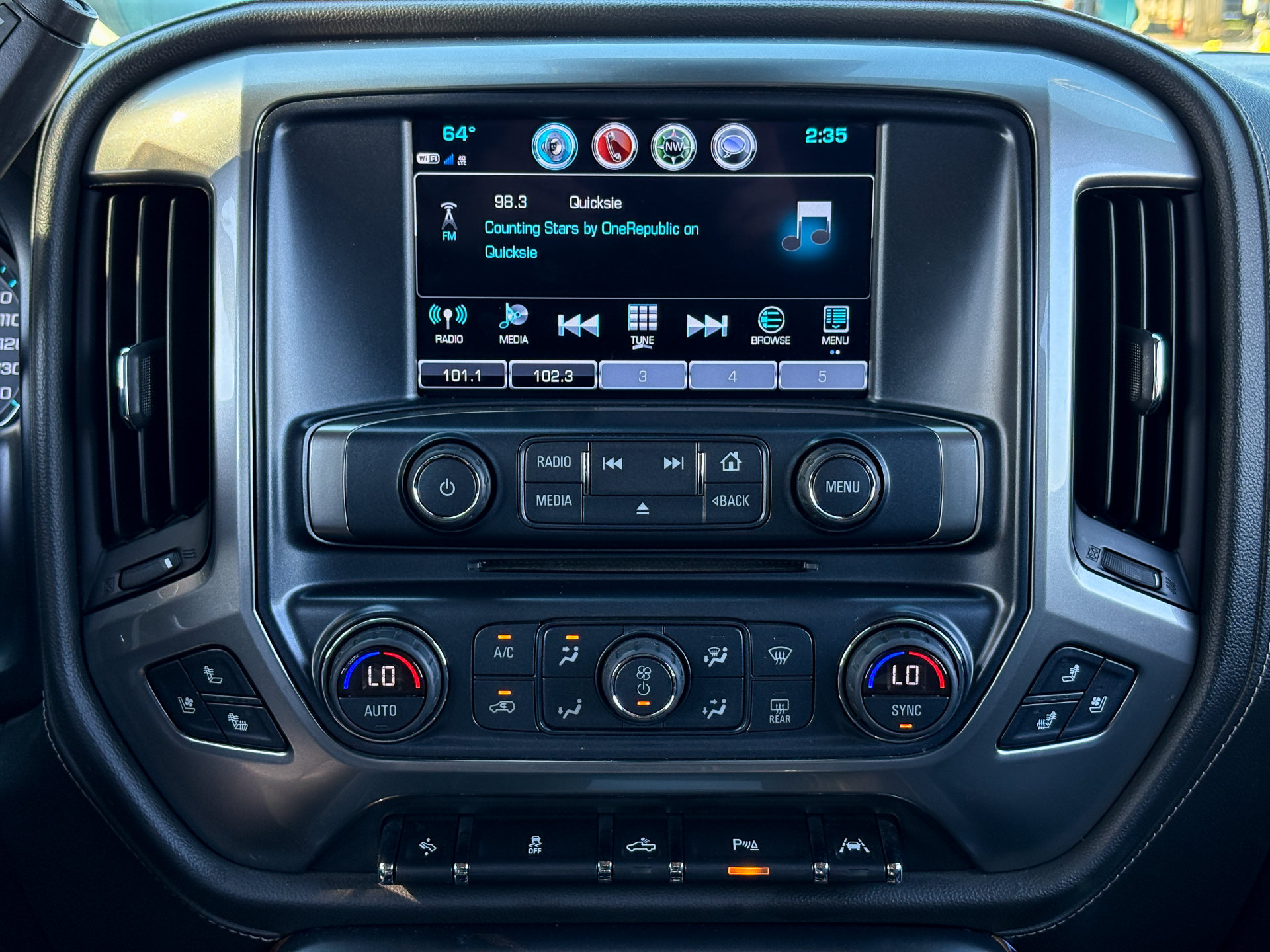 Used 2018 Chevrolet Silverado 1500 LTZ w/ Sport Package AWD/4WD image 20