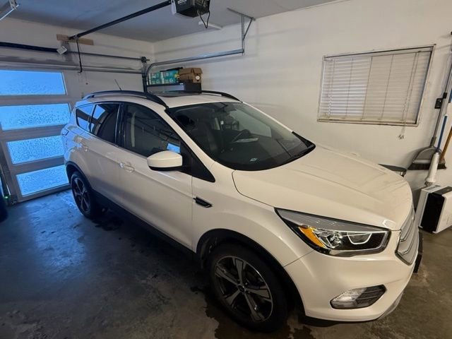 Used 2018 Ford Escape SEL AWD/4WD image 15