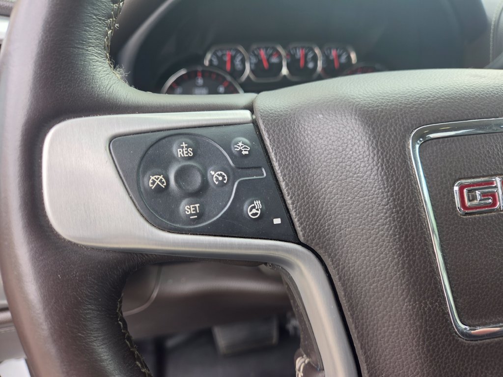 Used 2015 GMC Sierra 1500 SLT w/ Driver Alert Package AWD/4WD image 15