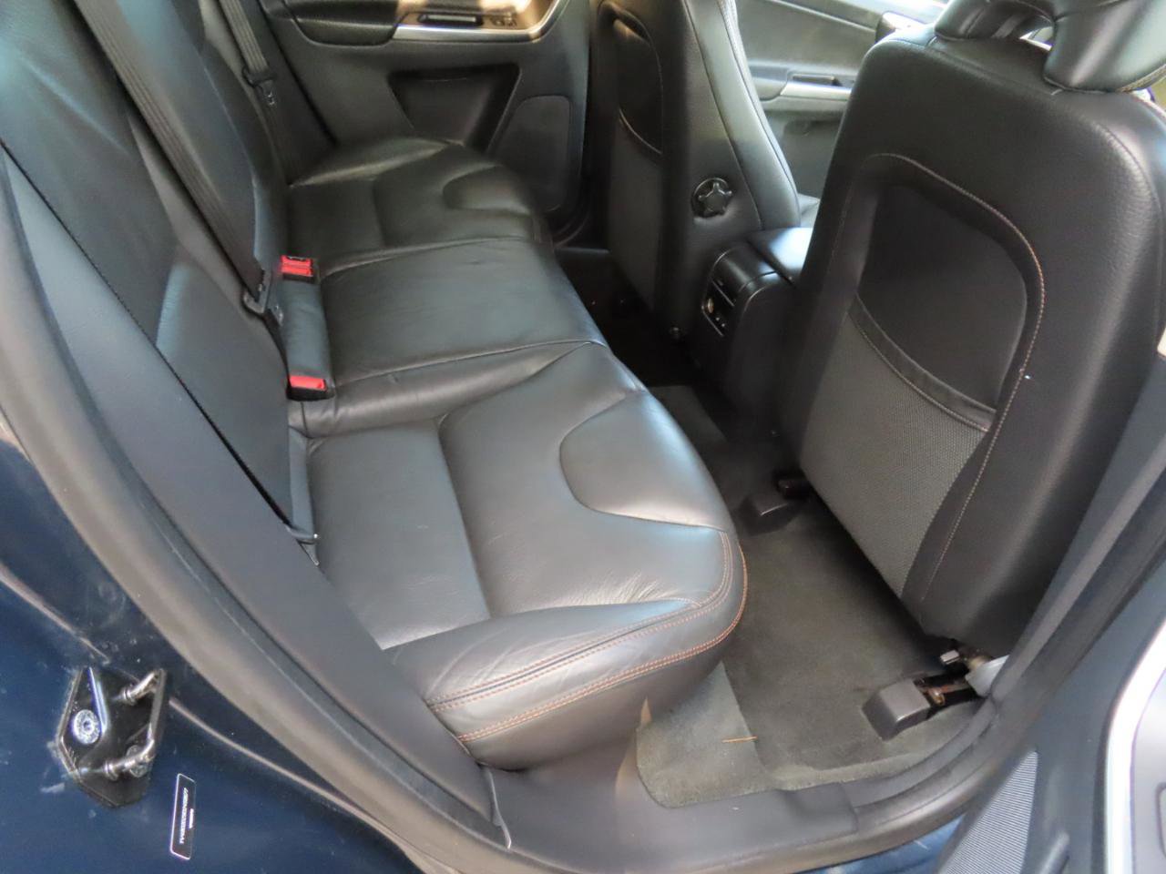 Used 2013 Volvo XC60 T6 image 14