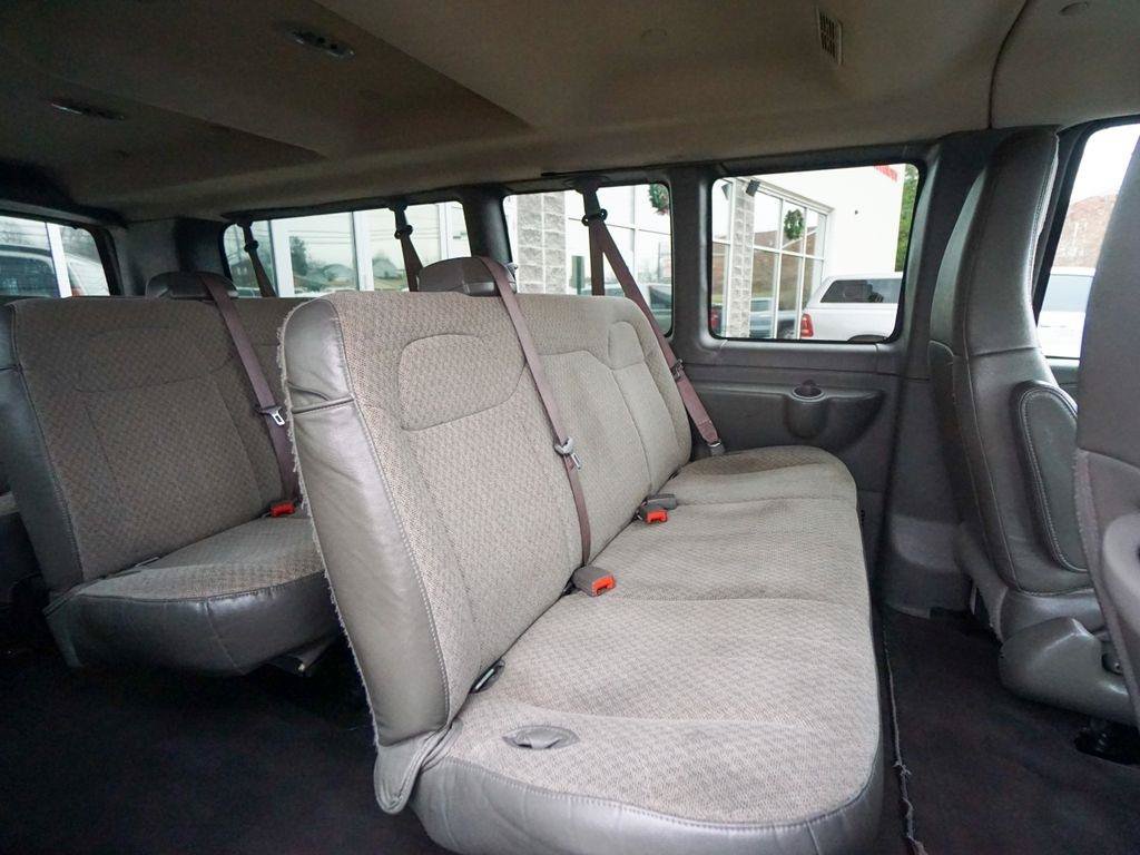 Used 2020 Chevrolet Express 3500 LT w/ LT Preferred Equipment Group RWD image 24