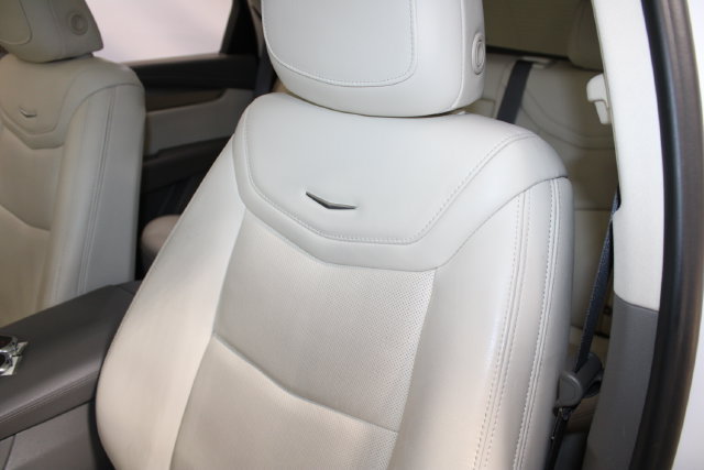 Used 2021 Cadillac XT5 Premium Luxury AWD/4WD image 8