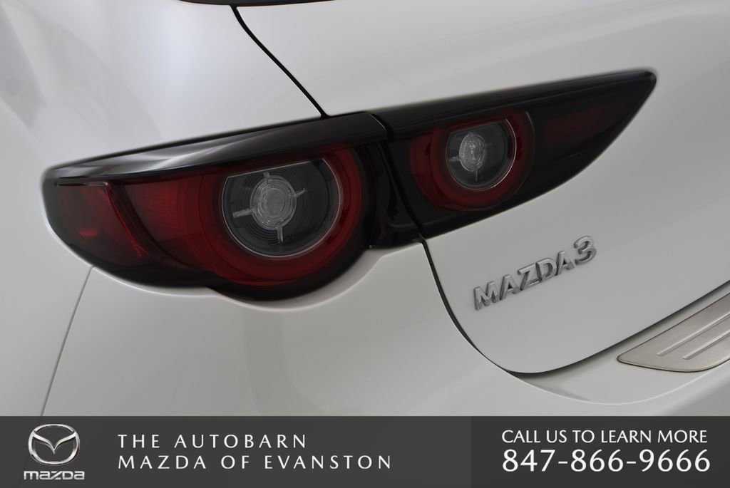 Certified 2025 MAZDA MAZDA3 2.5 S Hatchback w/ Premium Pkg image 32
