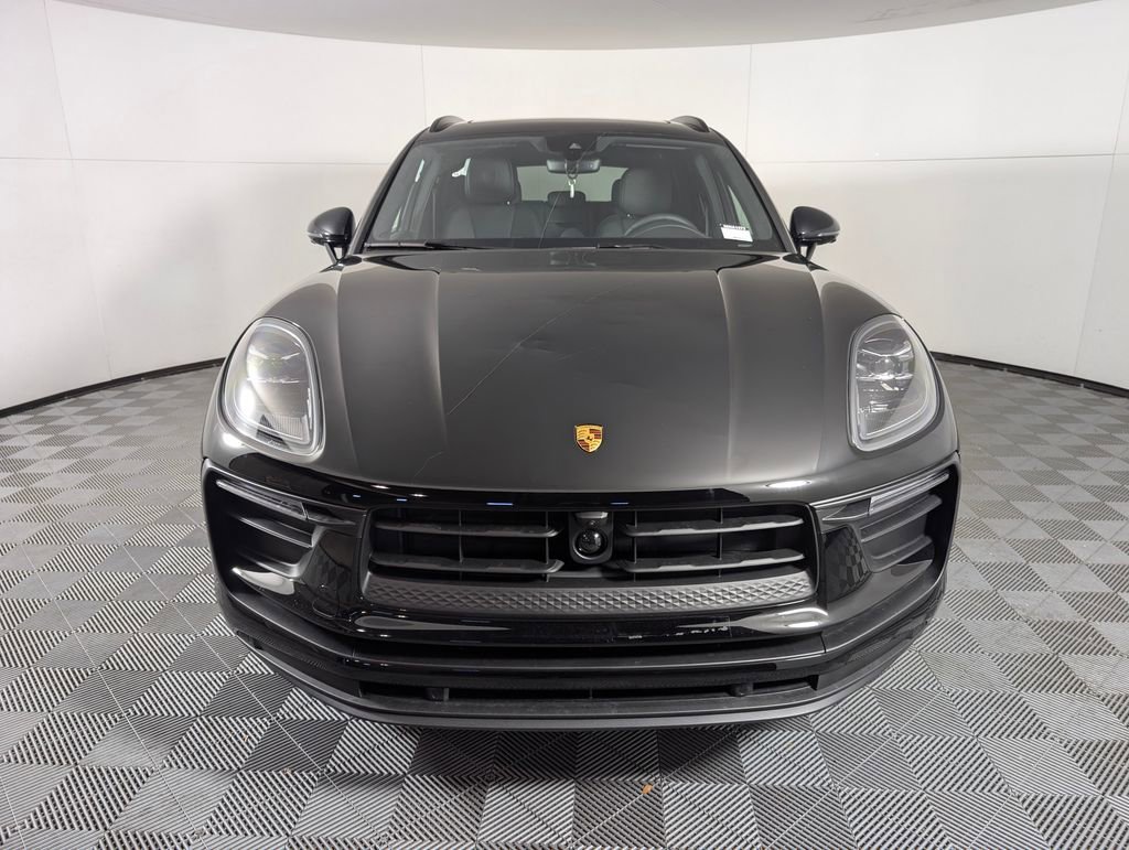 New 2026 Porsche Macan image 11