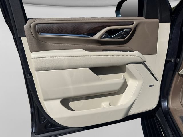 Used 2023 GMC Yukon XL Denali w/ LPO, Floor Liner Package AWD/4WD image 8