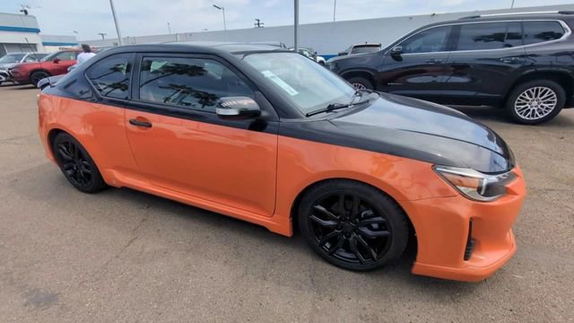 Used 2015 Scion tC image 2