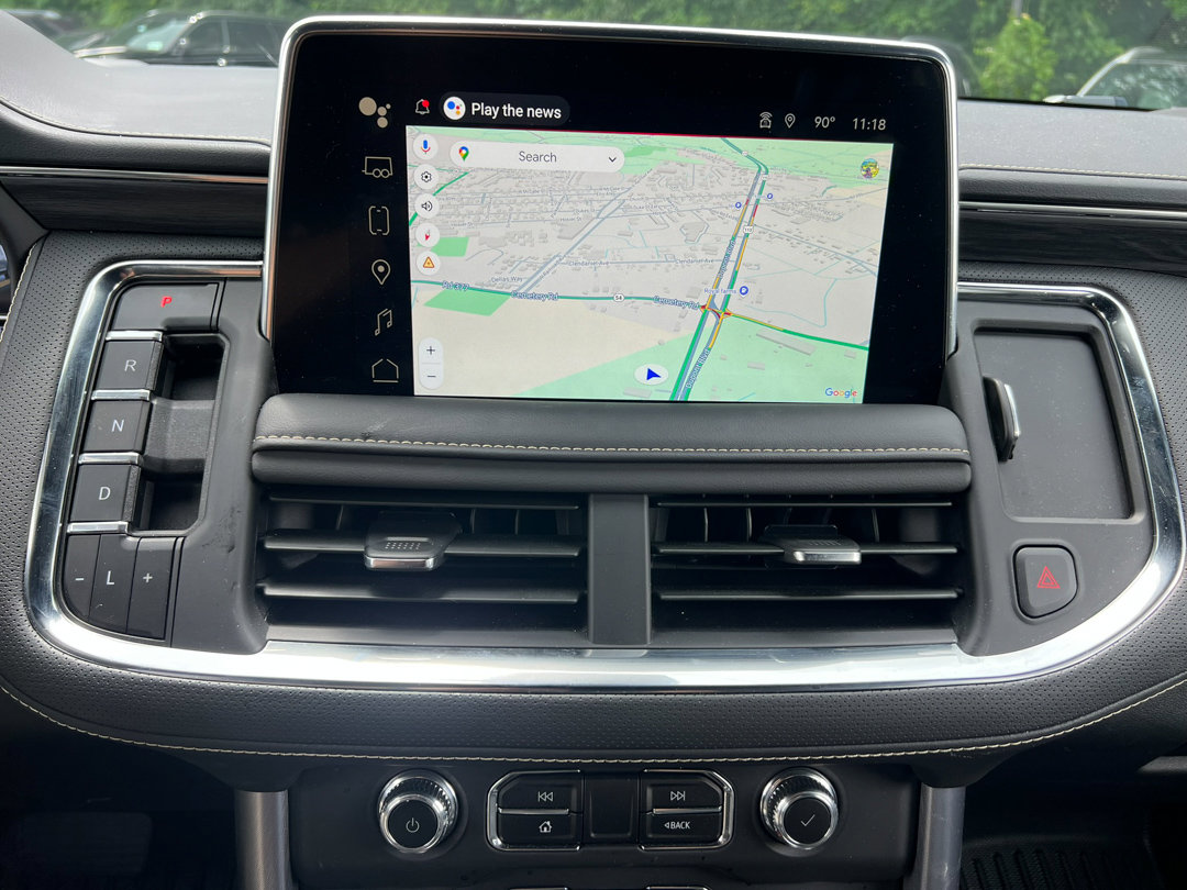 Used 2024 GMC Yukon SLT w/ SLT Luxury Package image 23