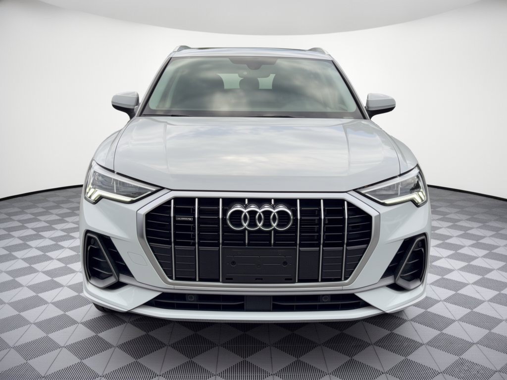 Used 2024 Audi Q3 2.0T Premium AWD/4WD image 6