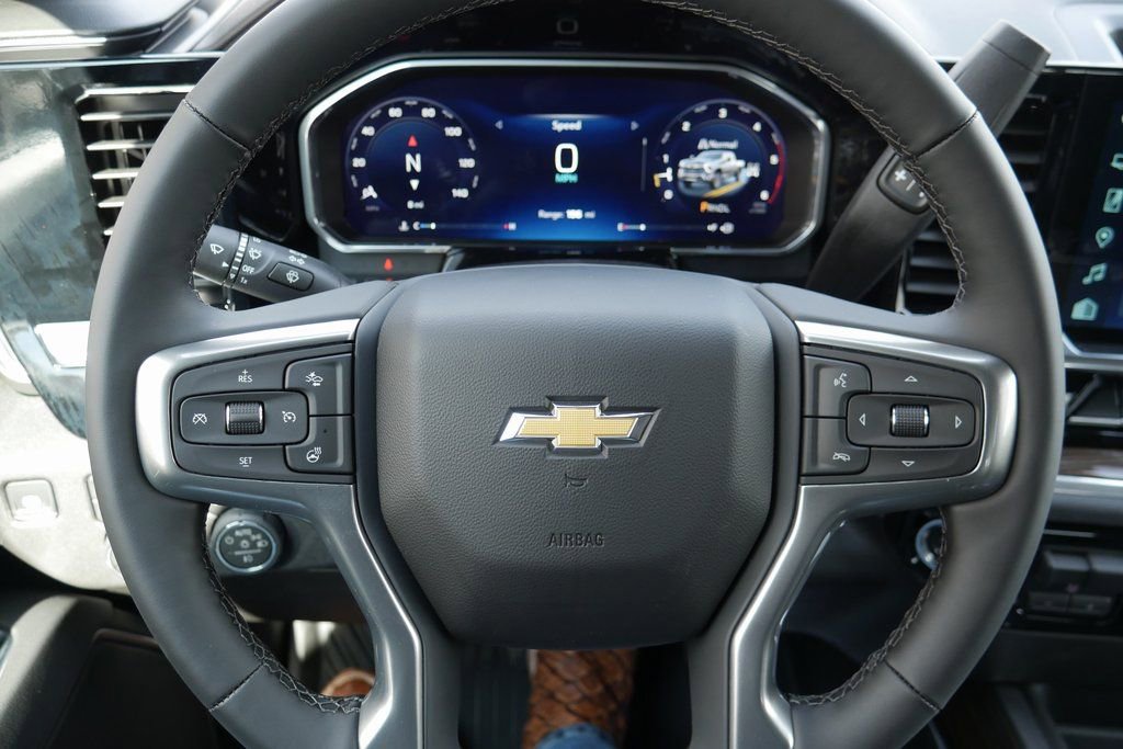 New 2026 Chevrolet Silverado 3500 LT image 12