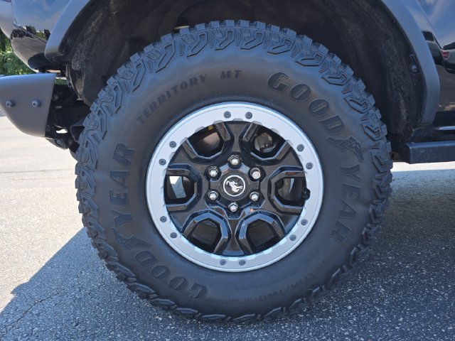 Used 2022 Ford Bronco Badlands w/ Sasquatch Package AWD/4WD image 9