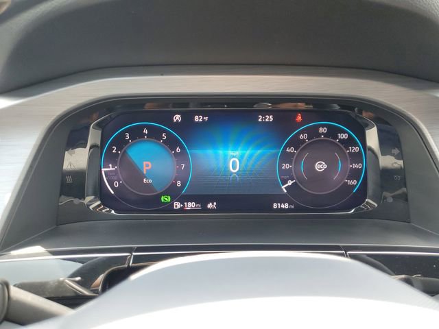 Certified 2025 Volkswagen Atlas Cross Sport SE FWD image 24