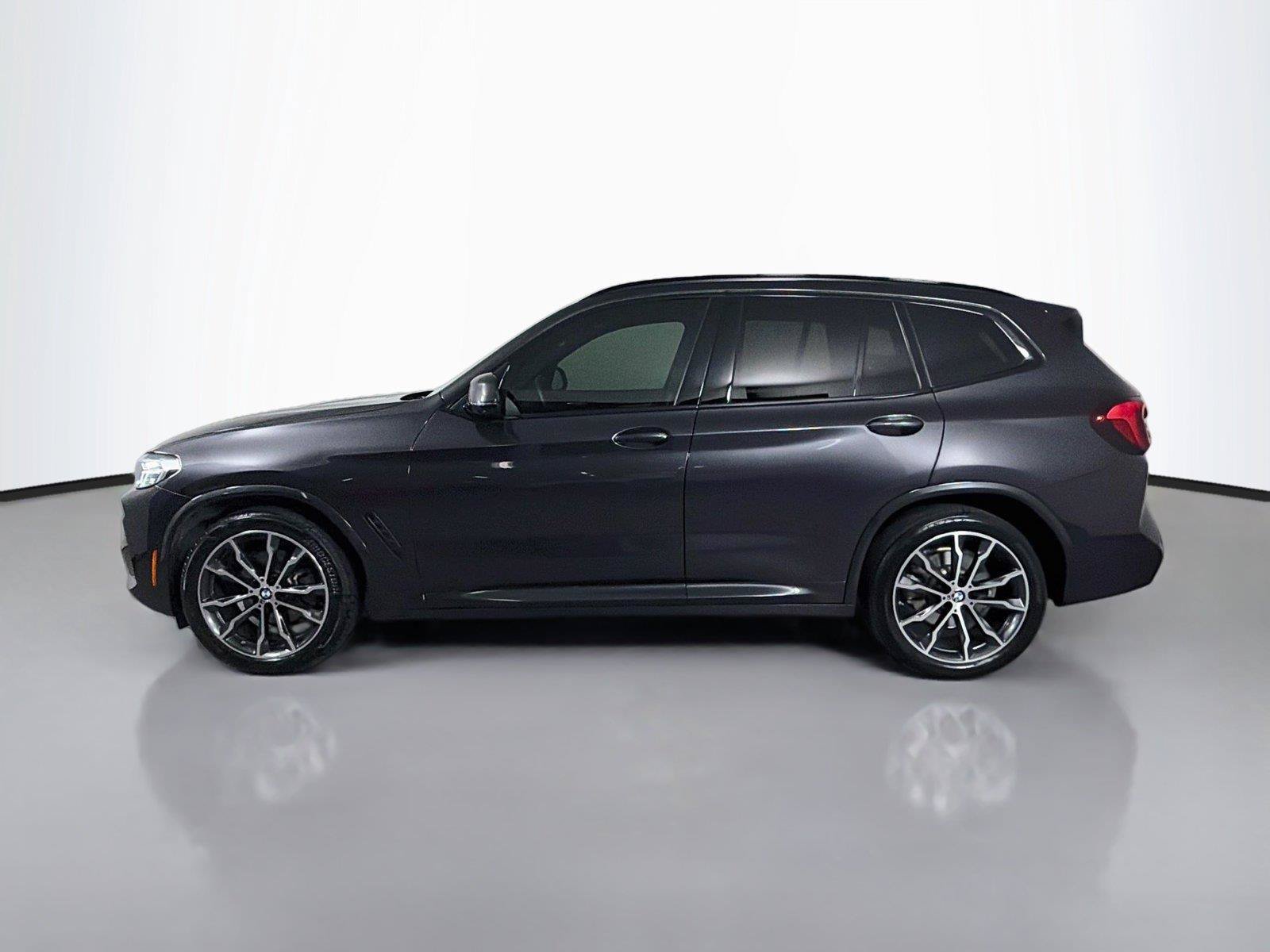 Used 2024 BMW X3 sDrive30i w/ Premium Package RWD image 8