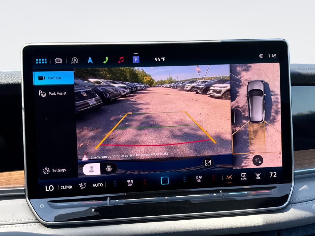 New 2026 Volkswagen Tiguan SEL R-Line AWD/4WD image 24