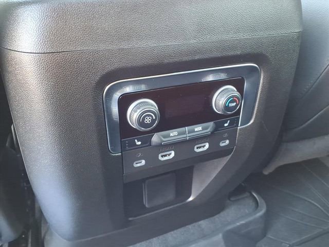 Used 2024 Chevrolet Tahoe Premier w/ Advanced Technology Package AWD/4WD image 24