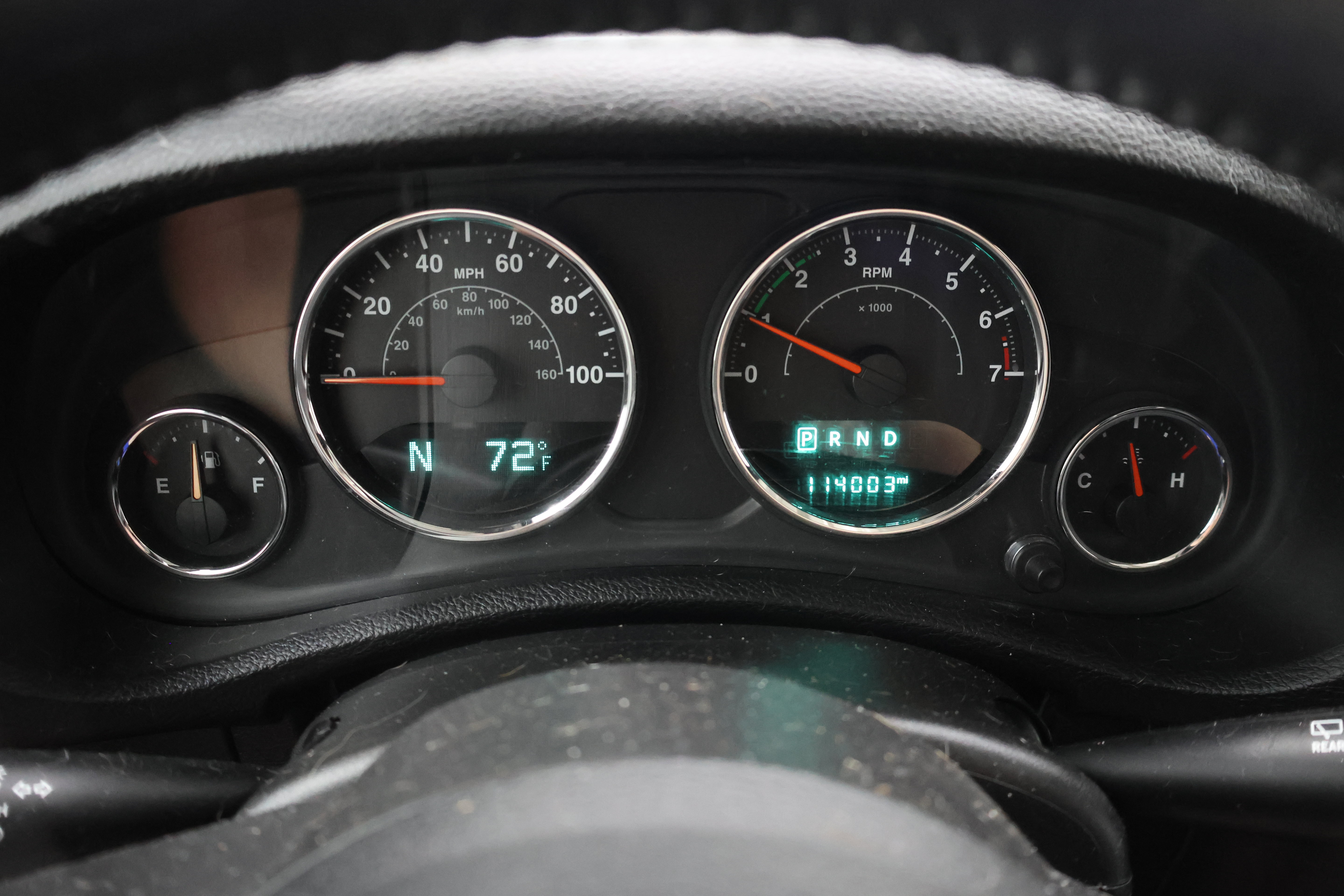 Used 2017 Jeep Wrangler Unlimited Sahara w/ Connectivity Group AWD/4WD image 7