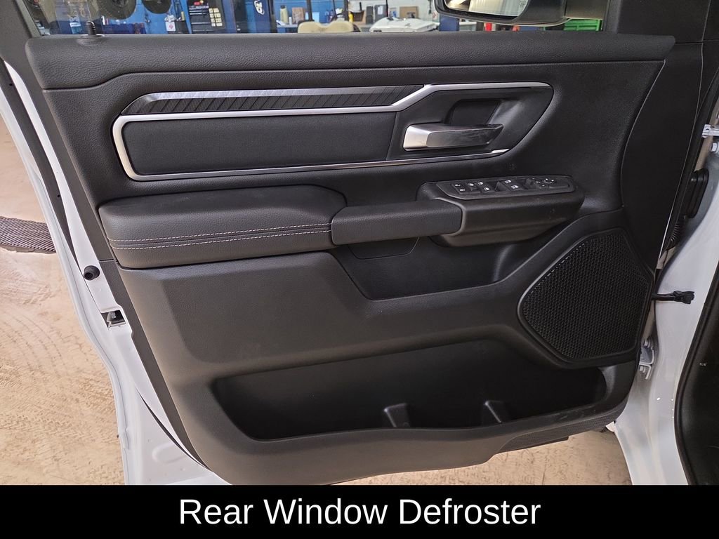 New 2026 RAM 1500 4x4 Crew Cab image 11