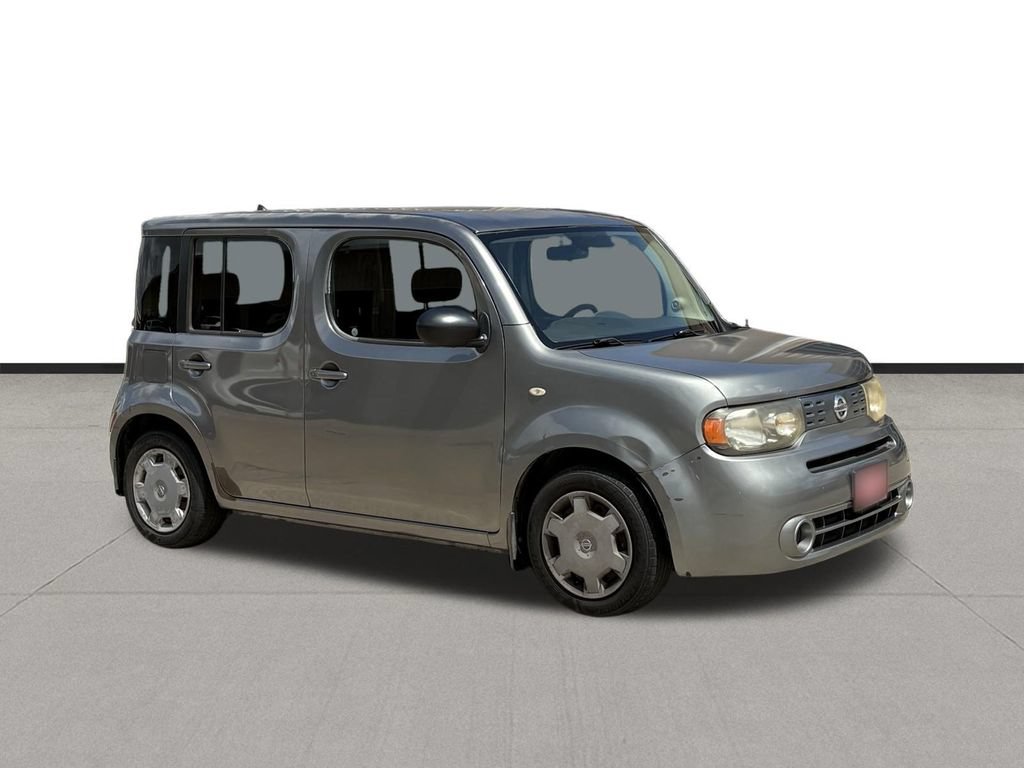 Used 2010 Nissan Cube 1.8 w/ Interior Designer Pkg FWD image 3