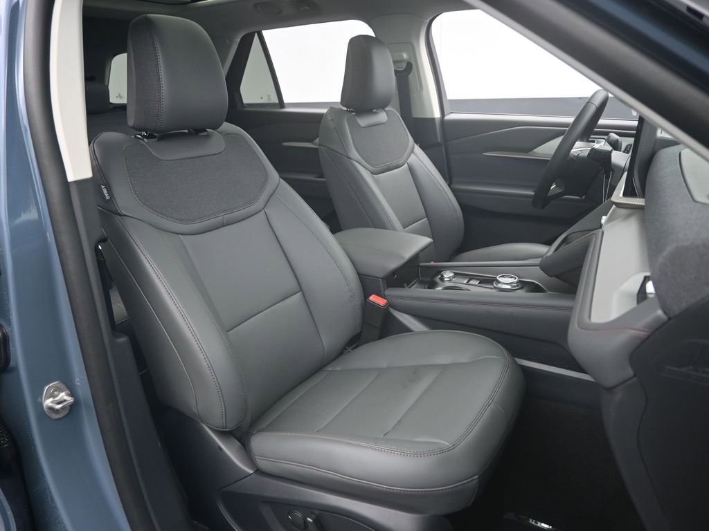 New 2026 Ford Explorer Active image 34