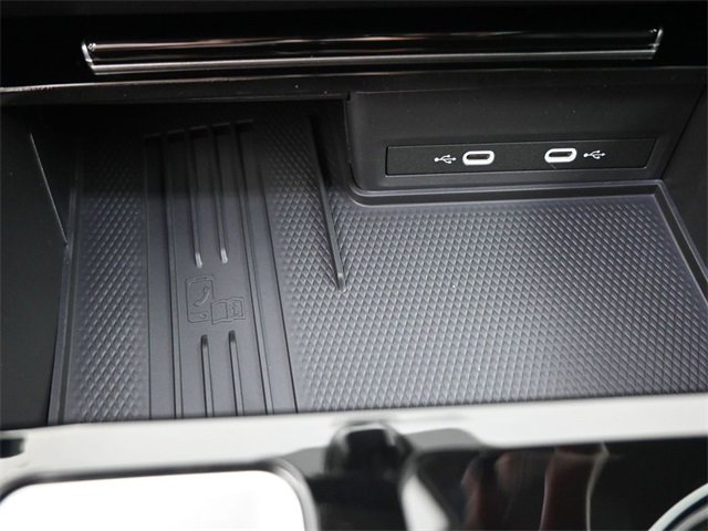 New 2025 Volkswagen Atlas SEL image 3