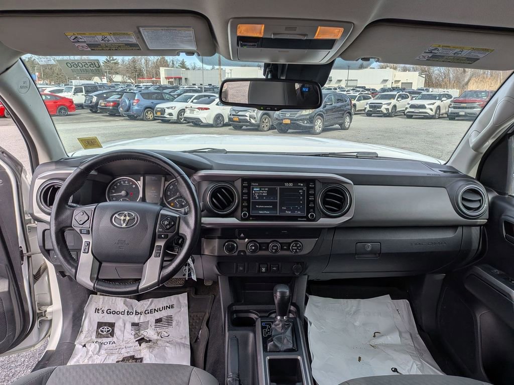 Used 2020 Toyota Tacoma SR5 image 17