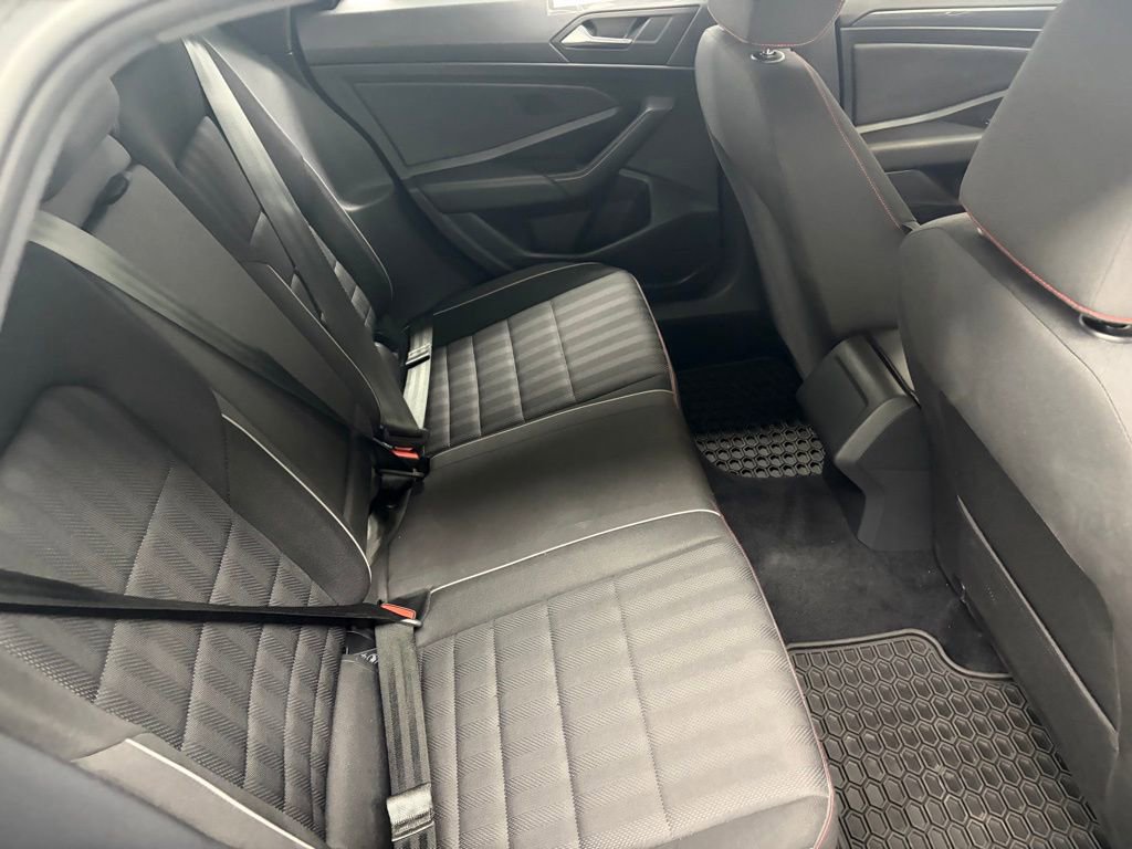 Used 2019 Volkswagen Jetta GLI image 43