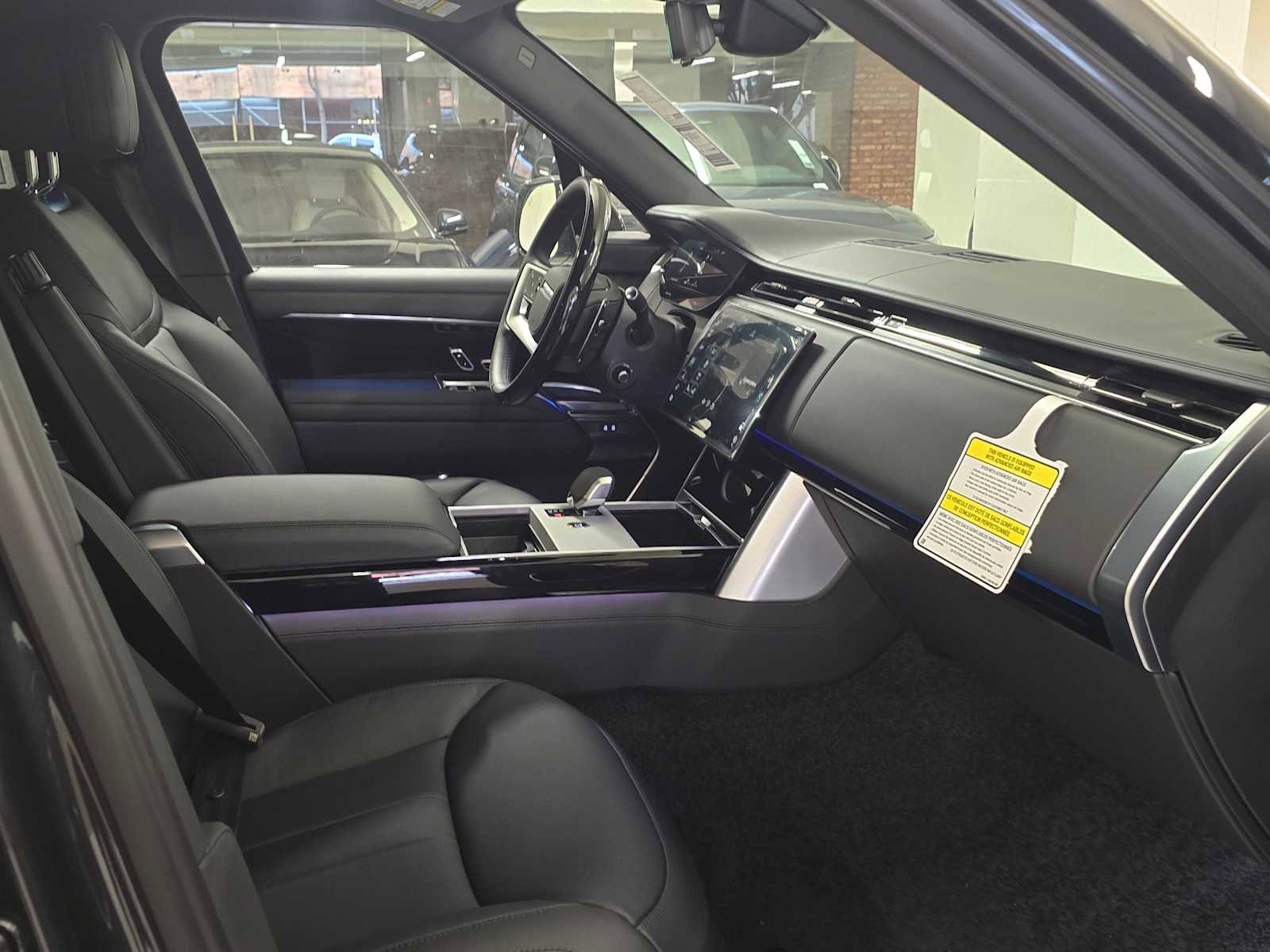 New 2026 Land Rover Range Rover SE image 11