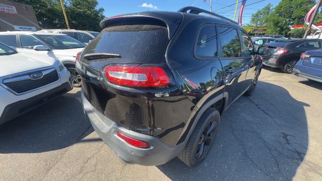 Used 2015 Jeep Cherokee Latitude w/ Comfort/Convenience Group AWD/4WD image 5
