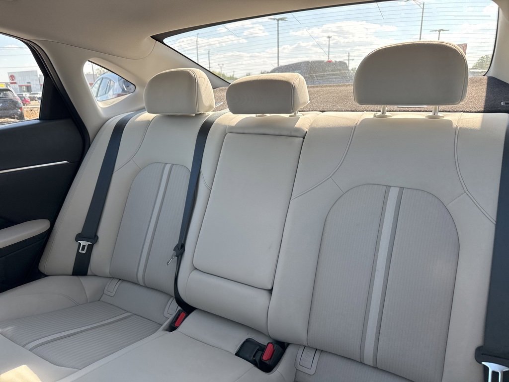 Used 2023 Hyundai Sonata SEL image 21