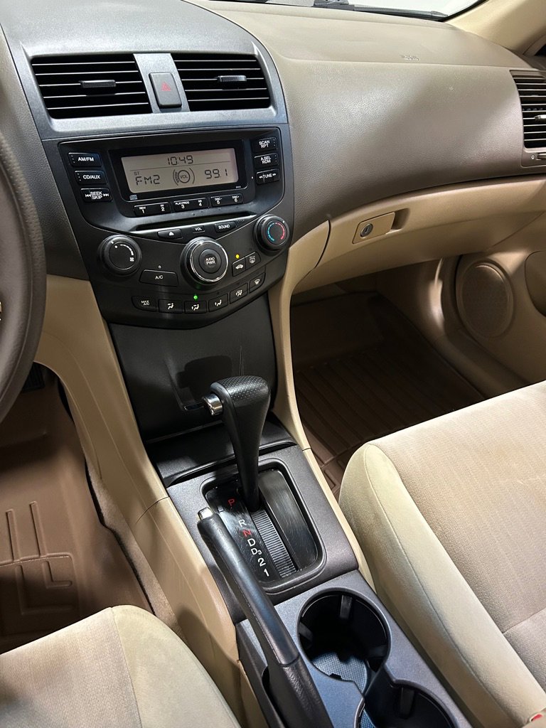 Used 2003 Honda Accord LX image 13