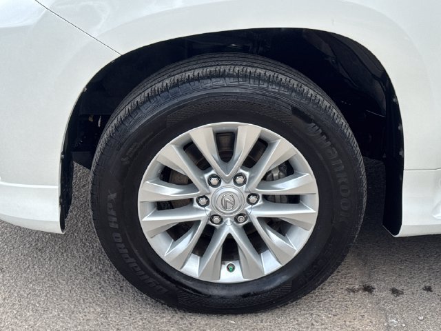 Used 2022 Lexus GX 460 Premium w/ Premium Package AWD/4WD image 25