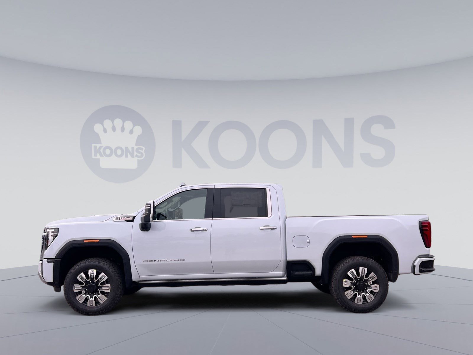 New 2026 GMC Sierra 3500 Denali w/ Denali Reserve Package AWD/4WD image 2
