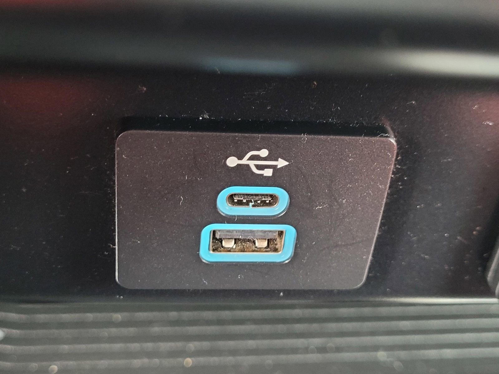 Used 2023 Ford F250 XLT w/ FX4 Off-Road Package image 26